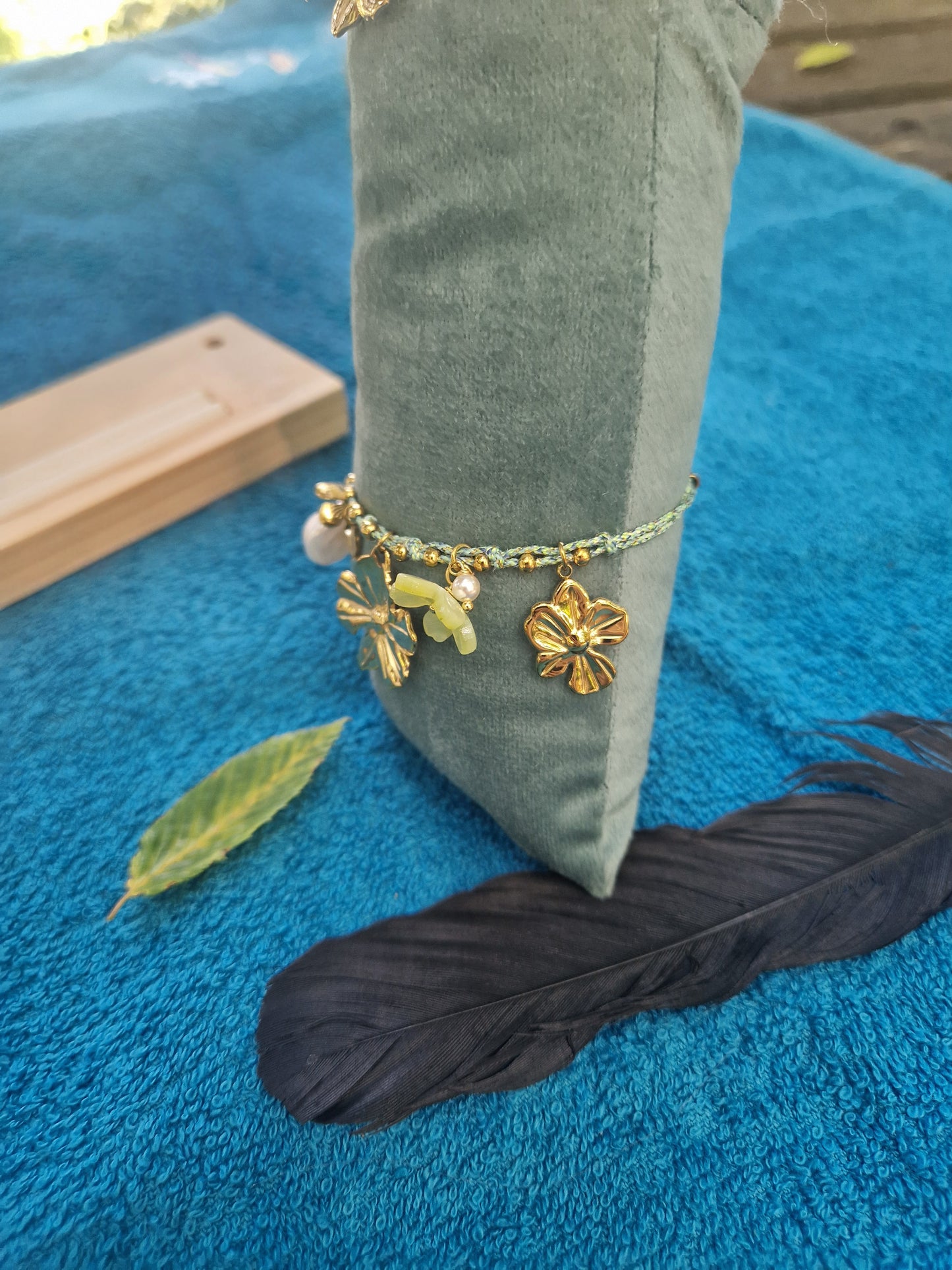 Daisy Bracelet