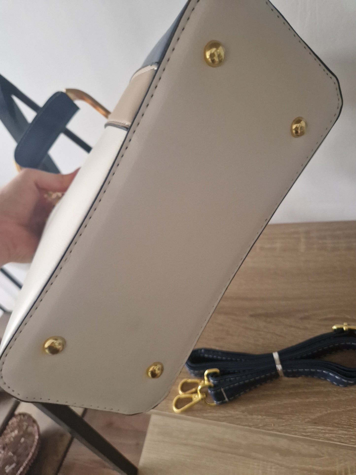 Hepburn handbag