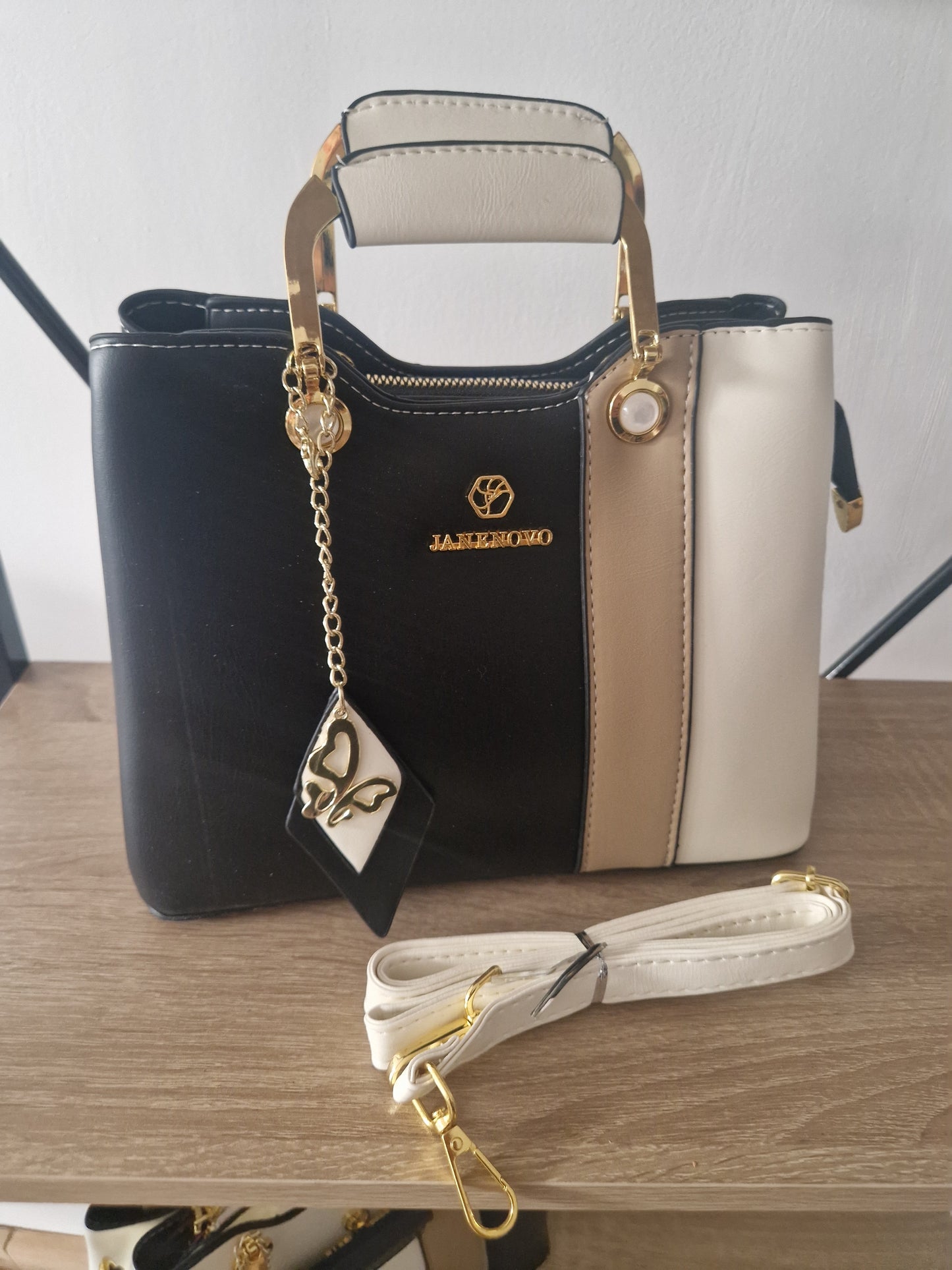 Hepburn handbag