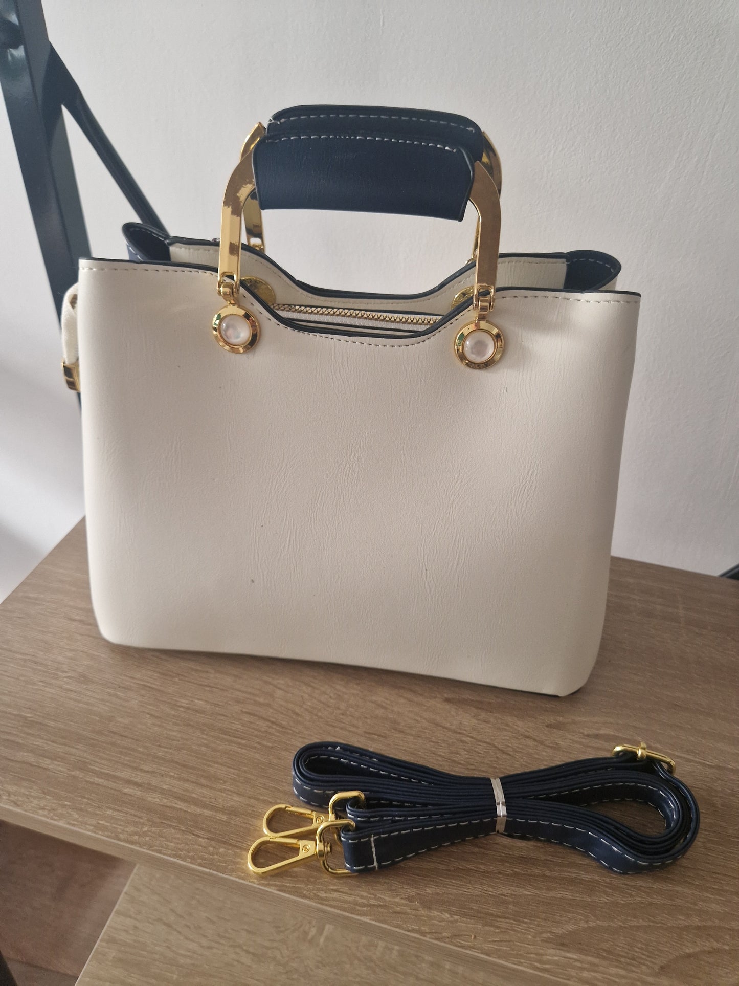 Hepburn handbag