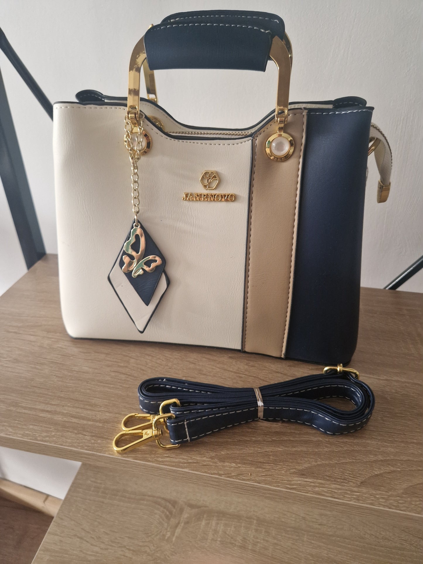 Hepburn handbag