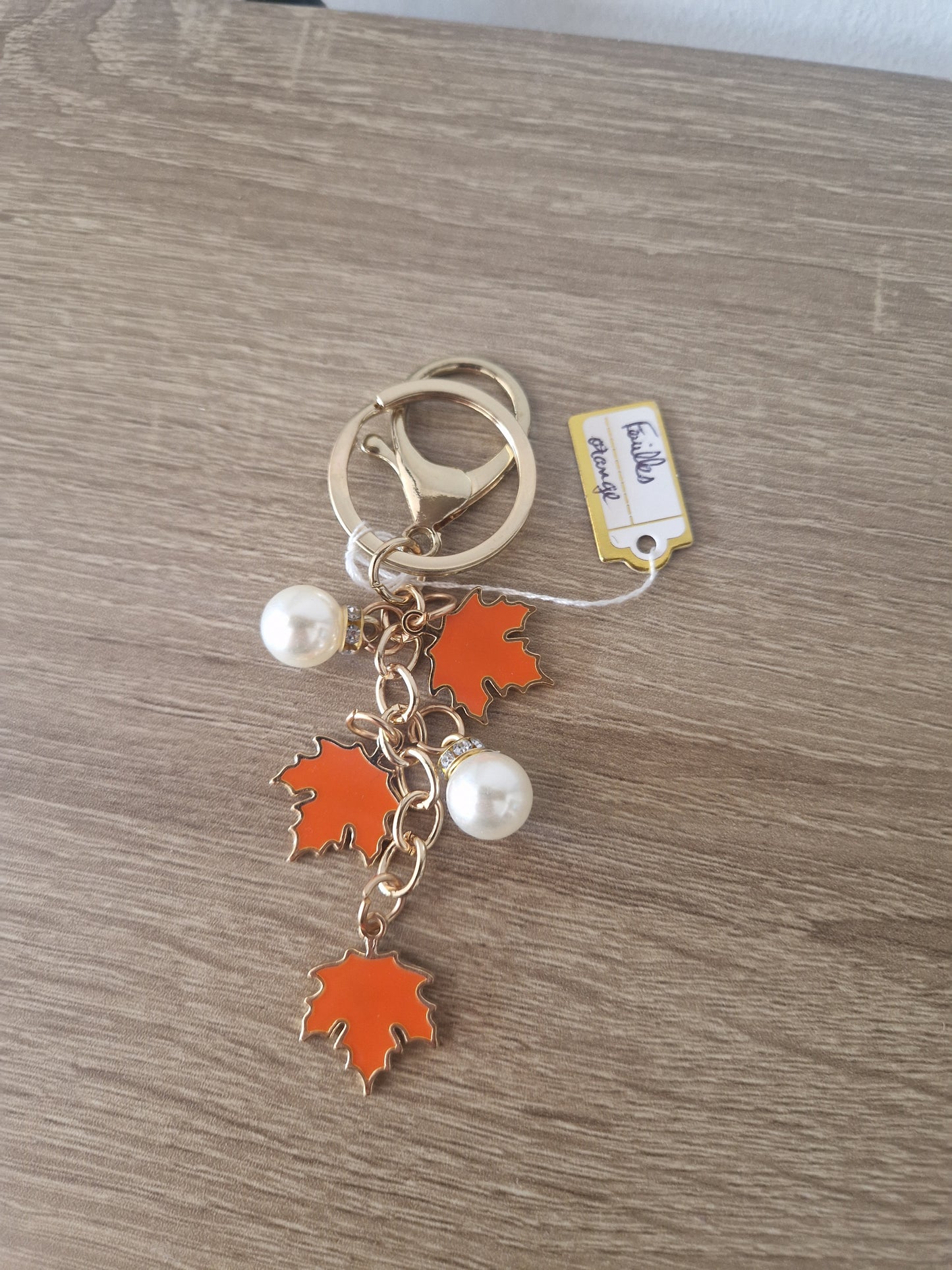 Leaf keychains