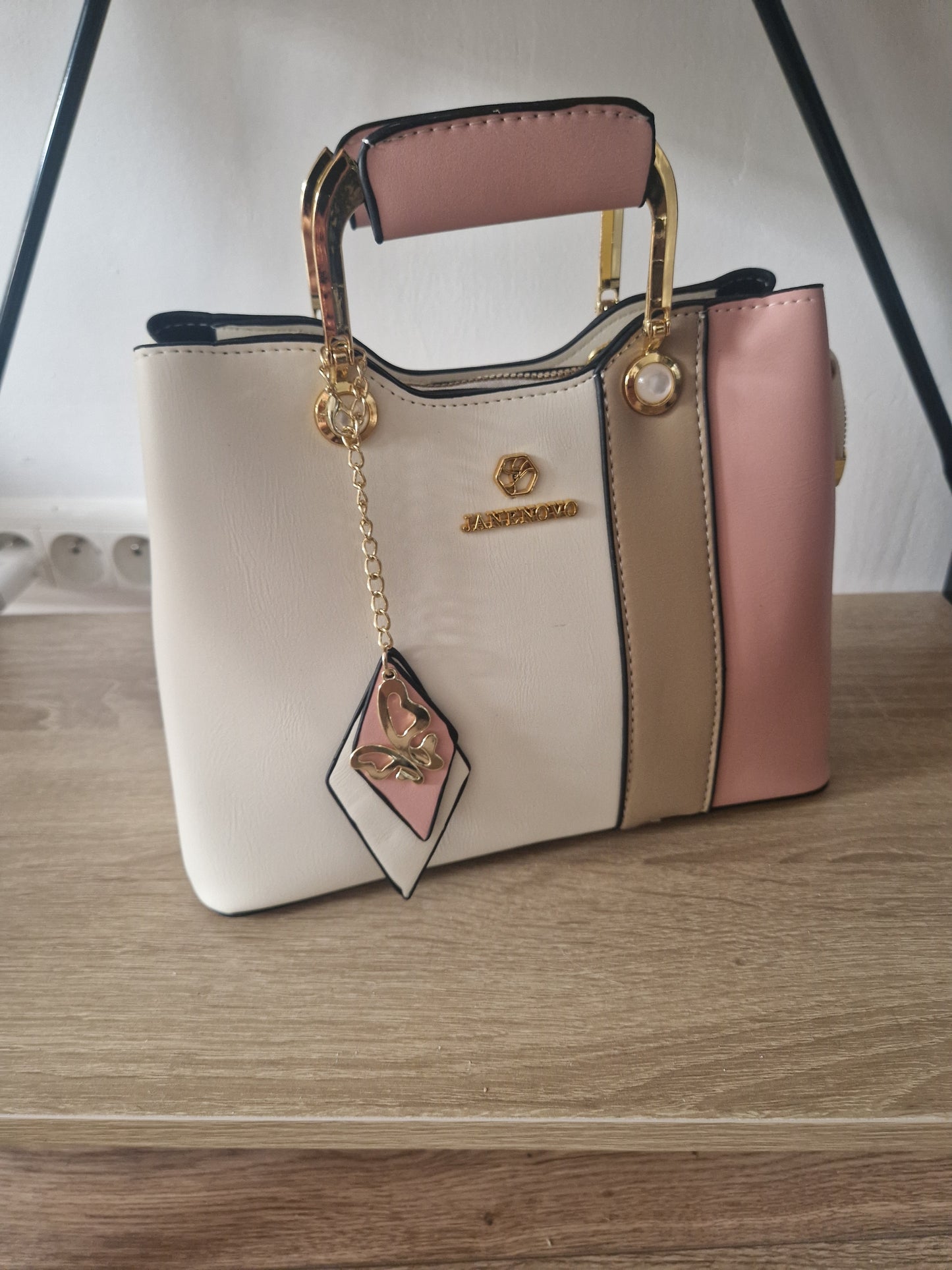 Hepburn handbag