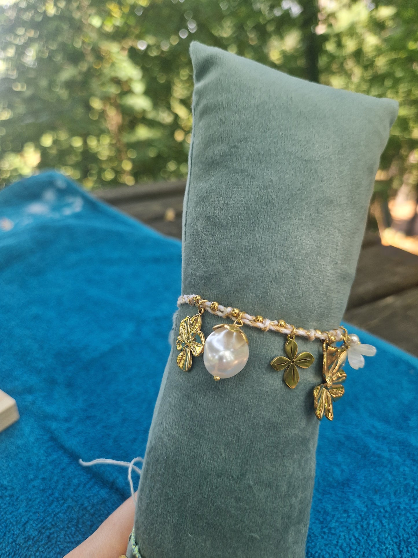 Daisy Bracelet