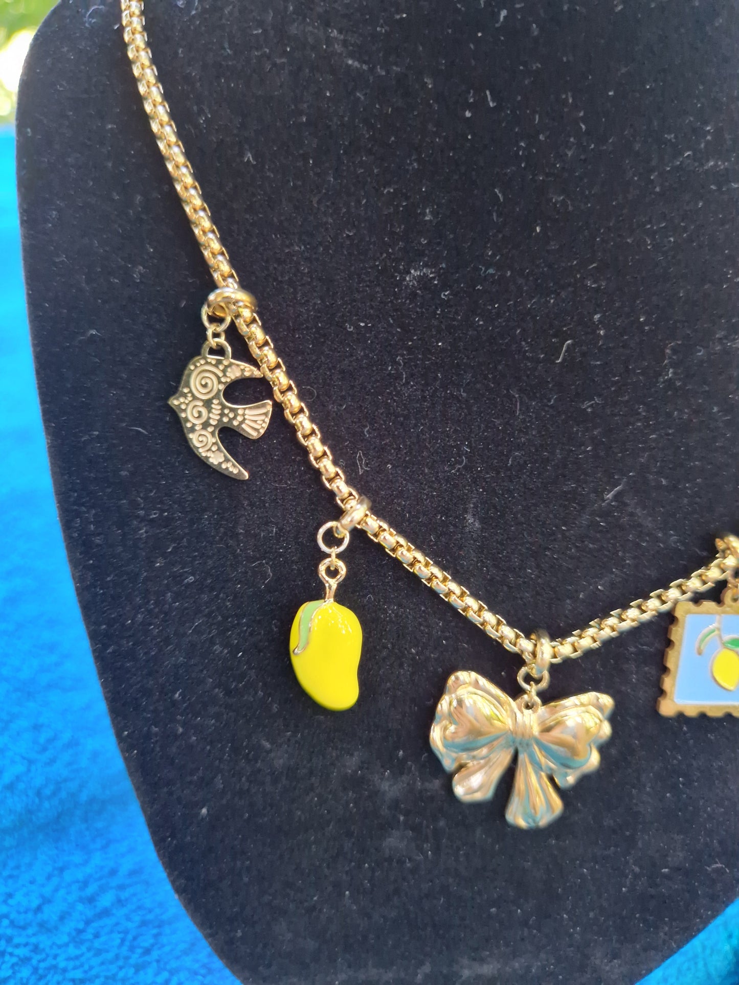 Noaline Necklace