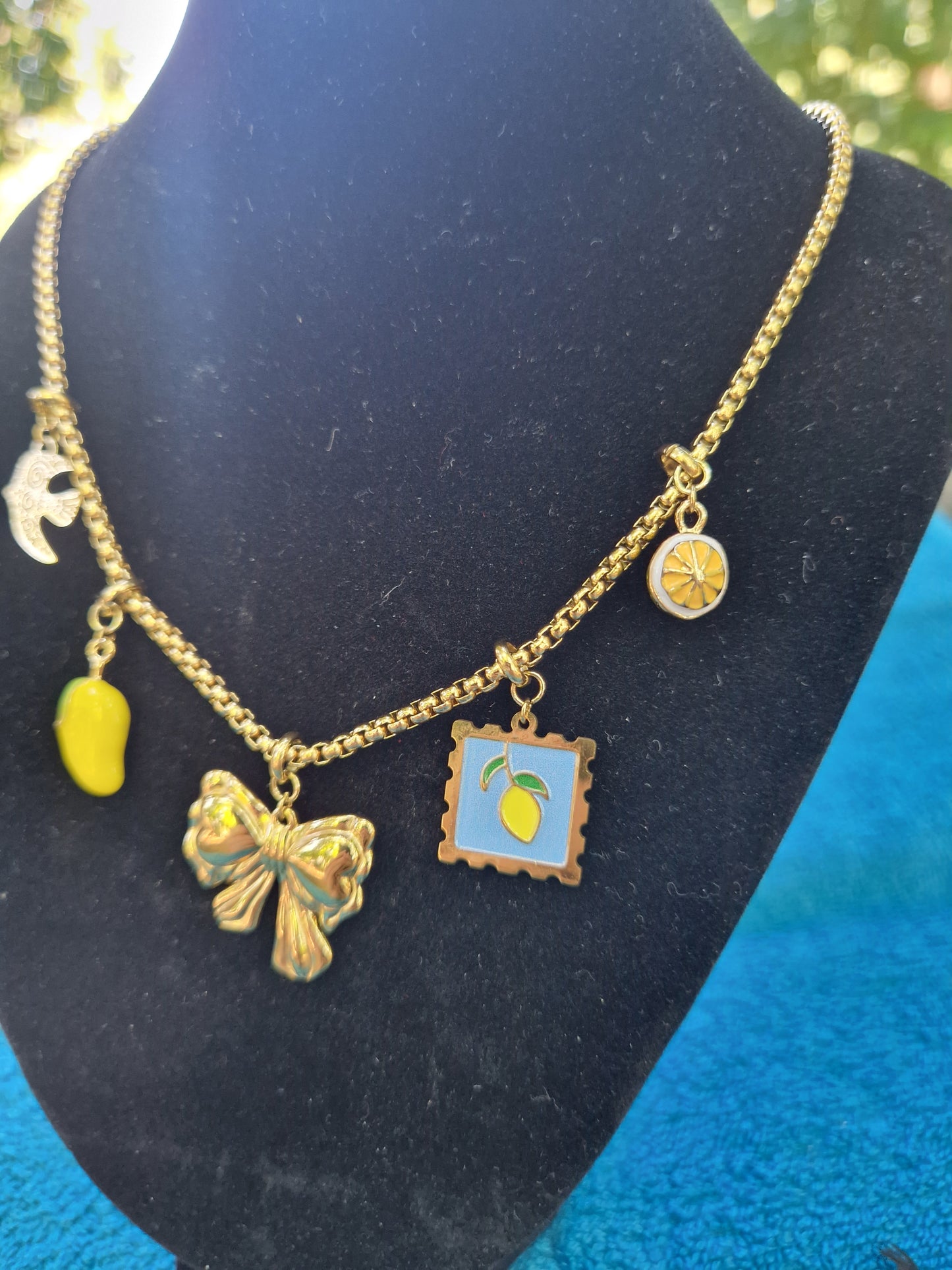 Noaline Necklace