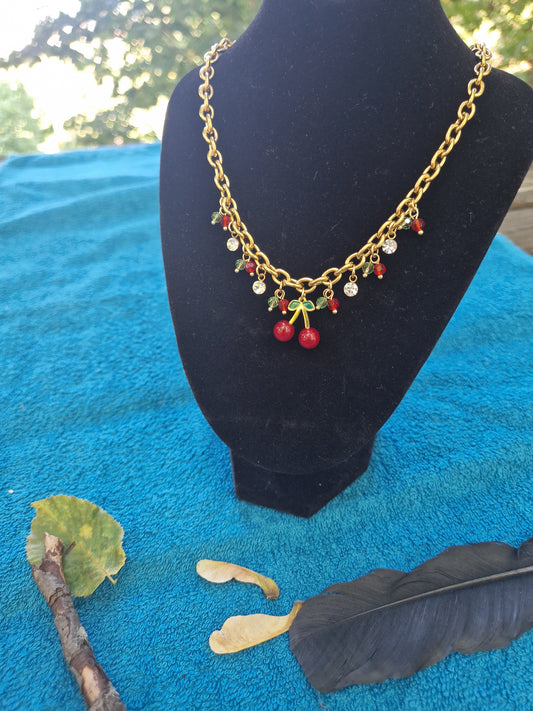 Steffy Necklace