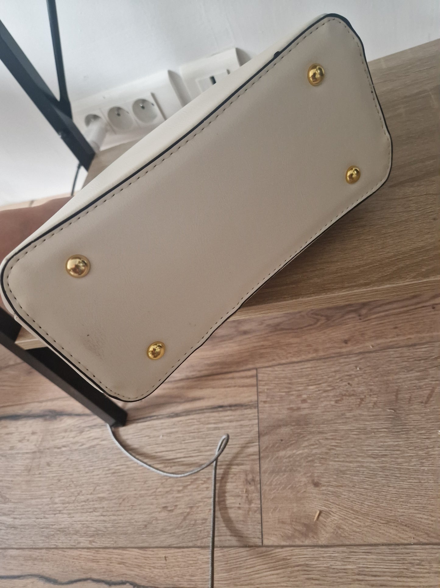 Hepburn handbag