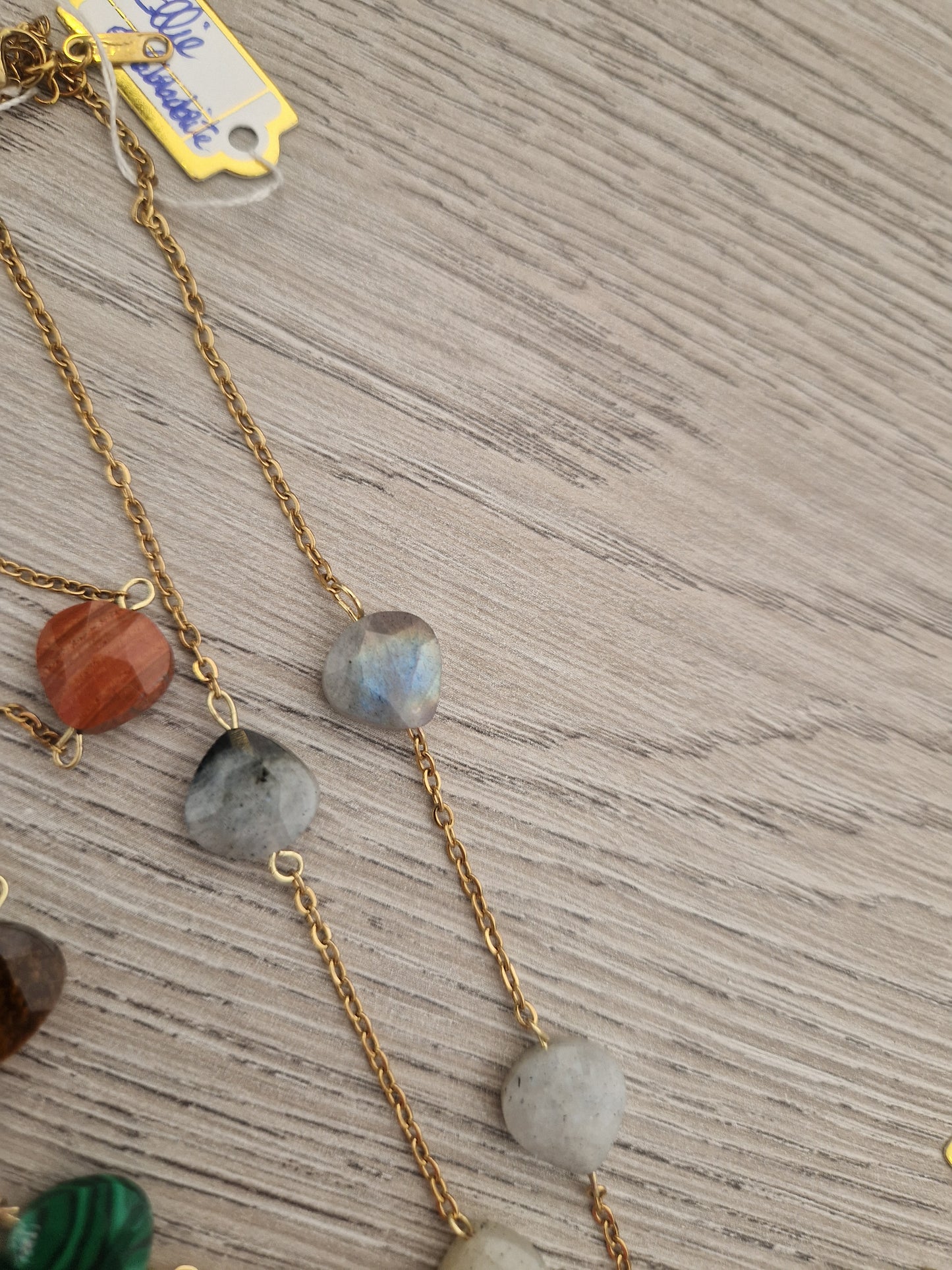 Collier pierres naturelles Ellie