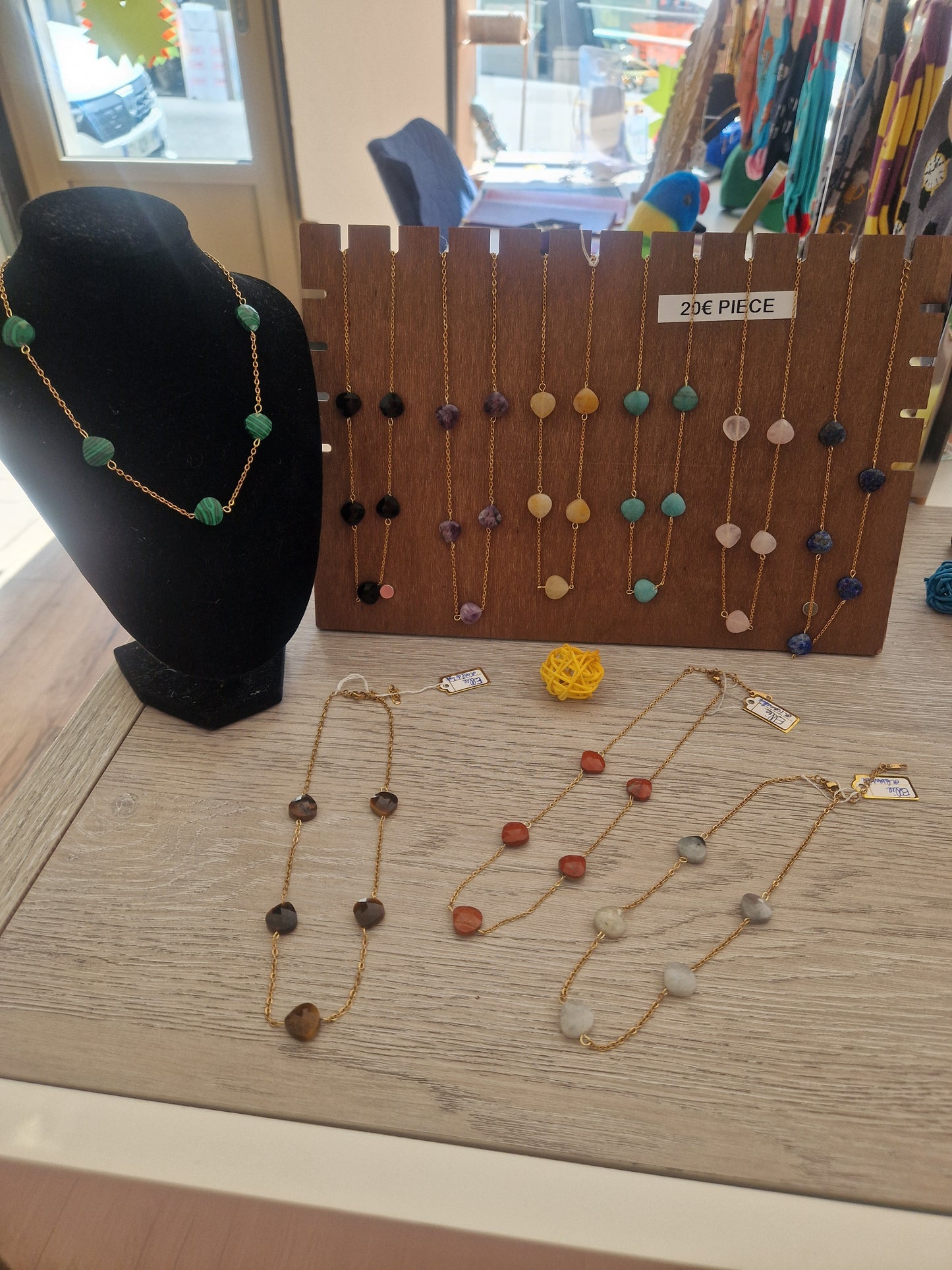 Collier pierres naturelles Ellie