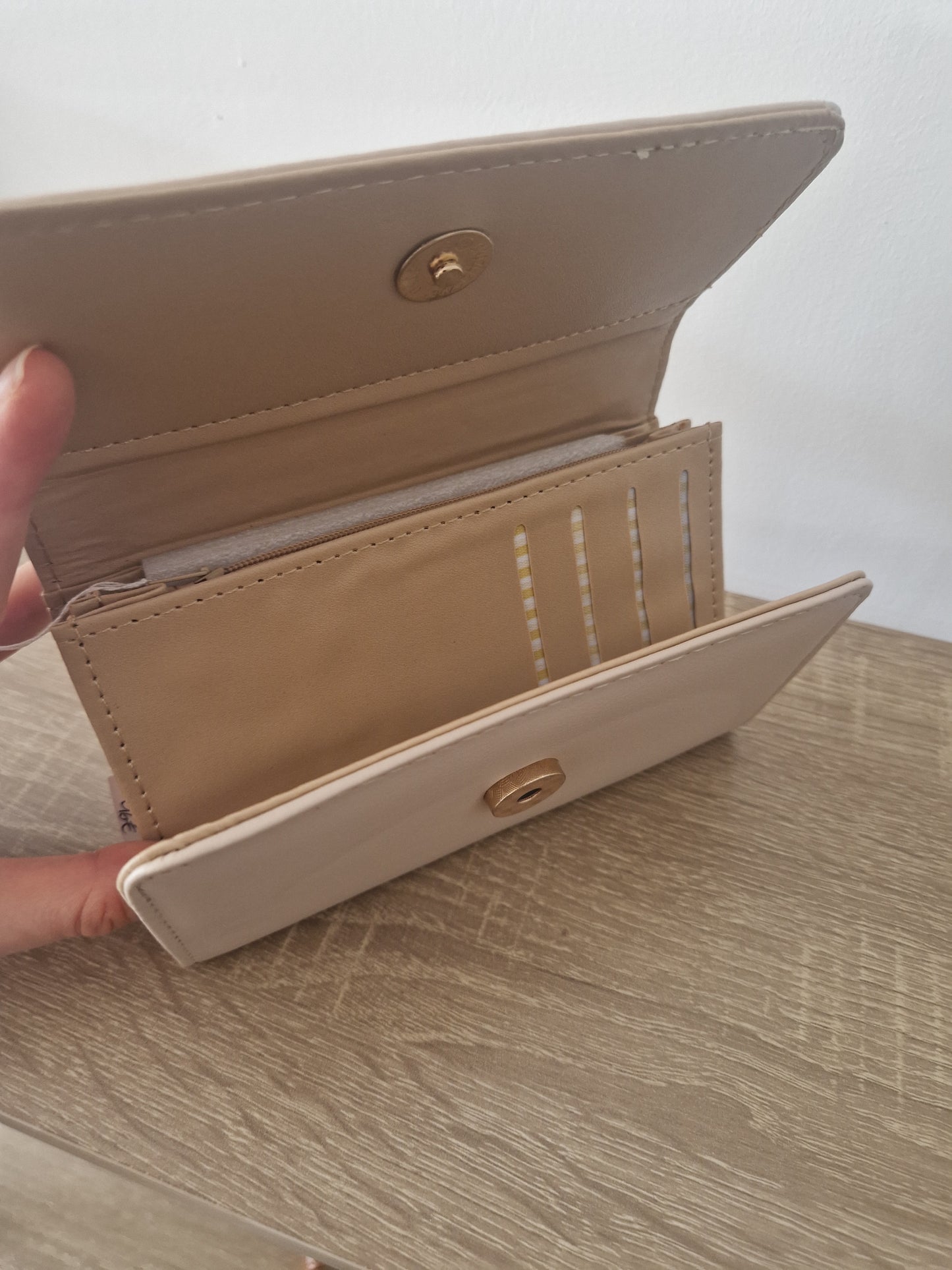 Devotion Wallet
