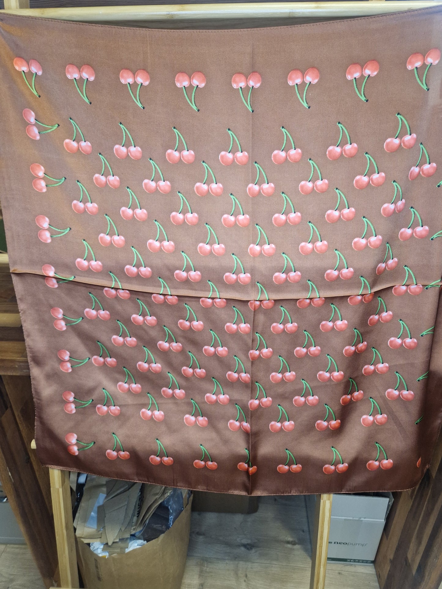 Square scarf