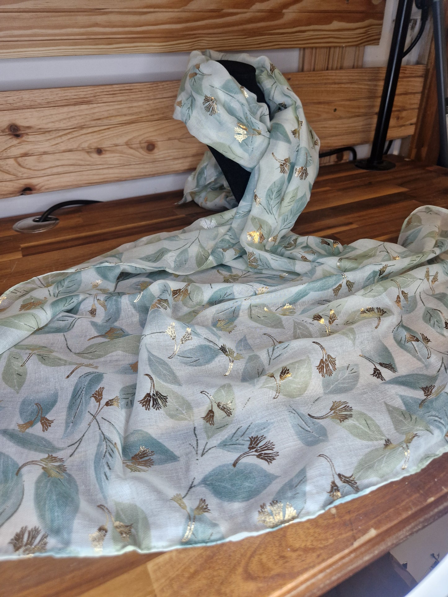 Foulard feuilles
