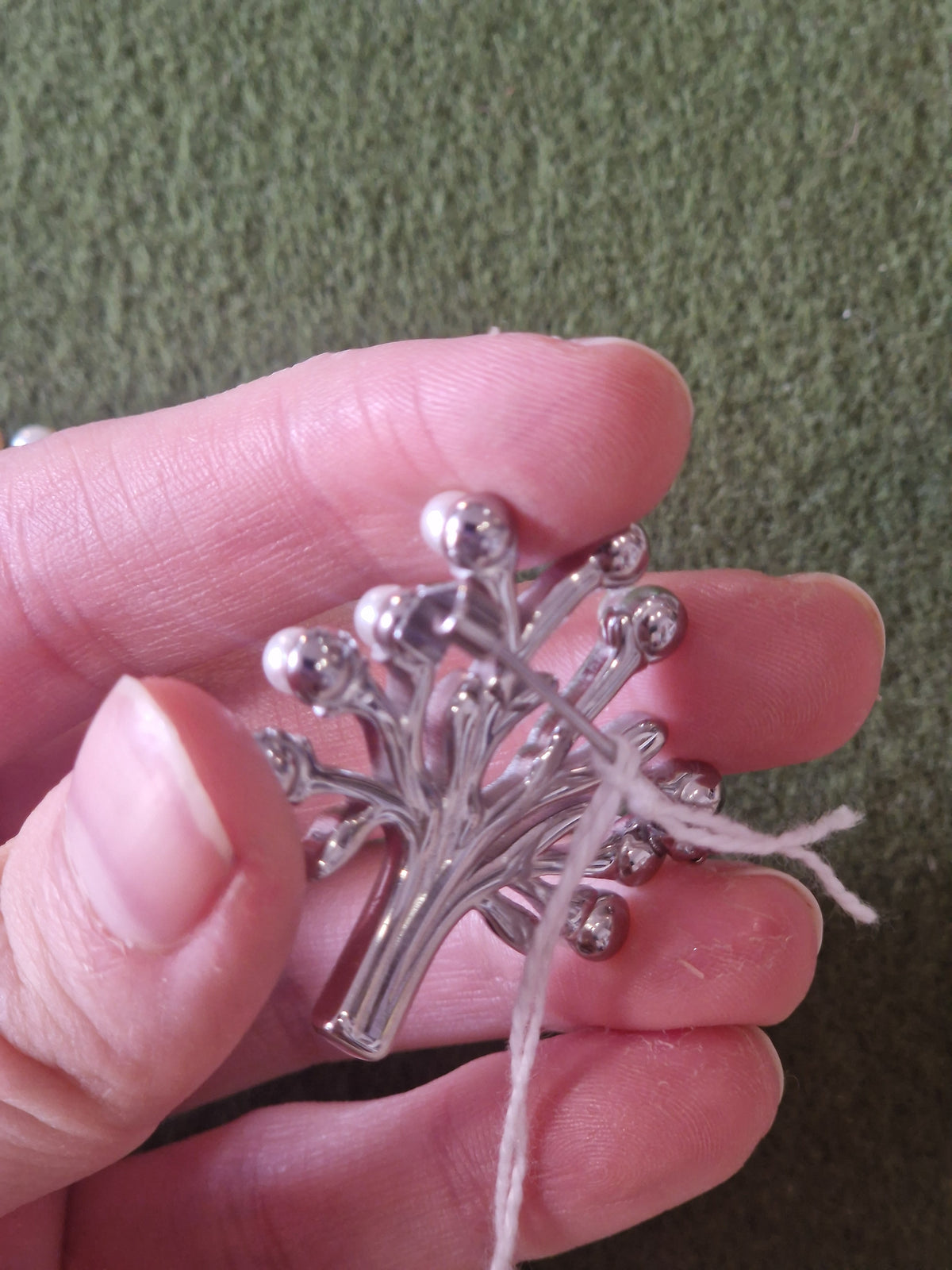 Broche arbre