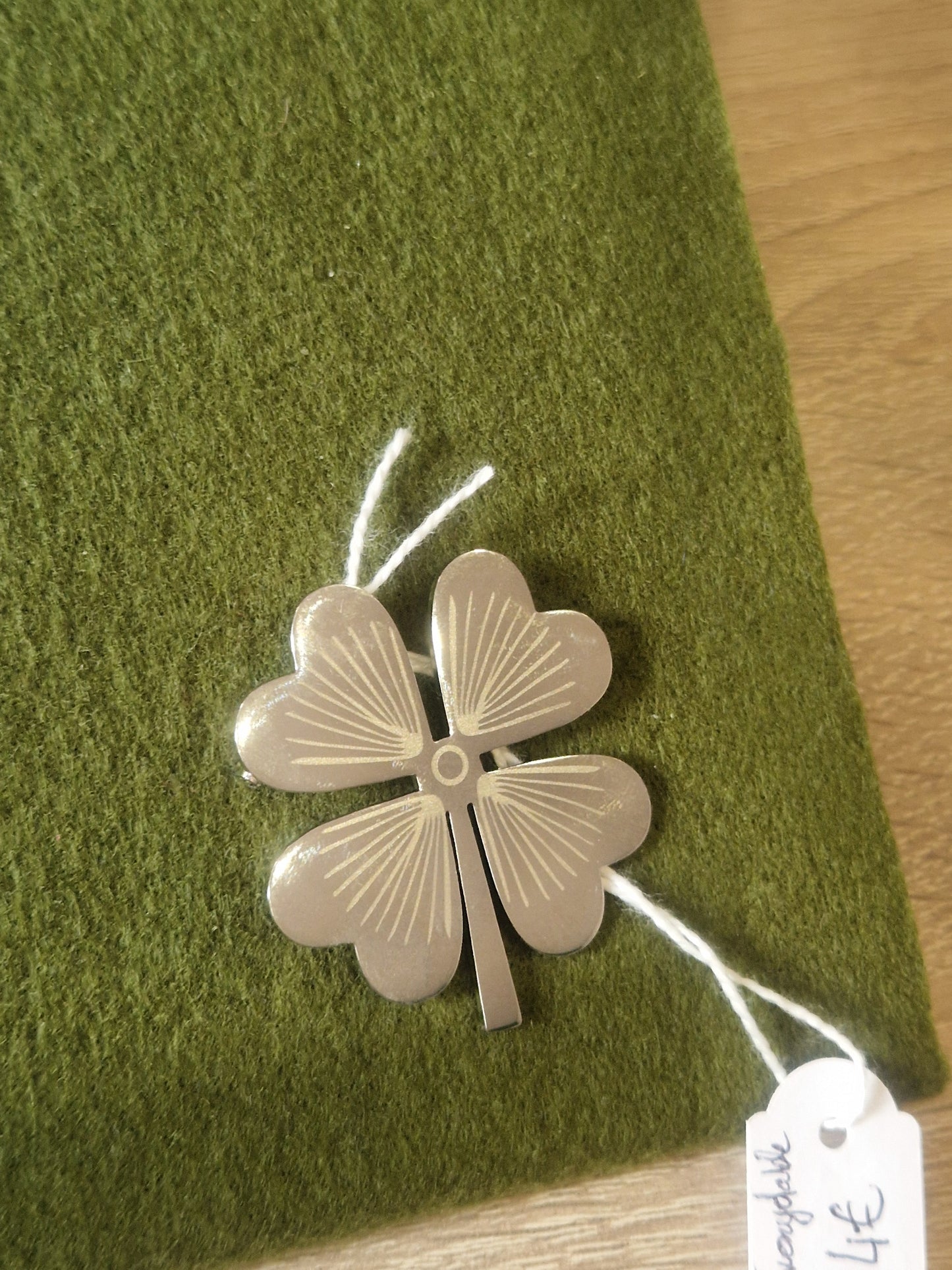 Broche trèfle 🍀